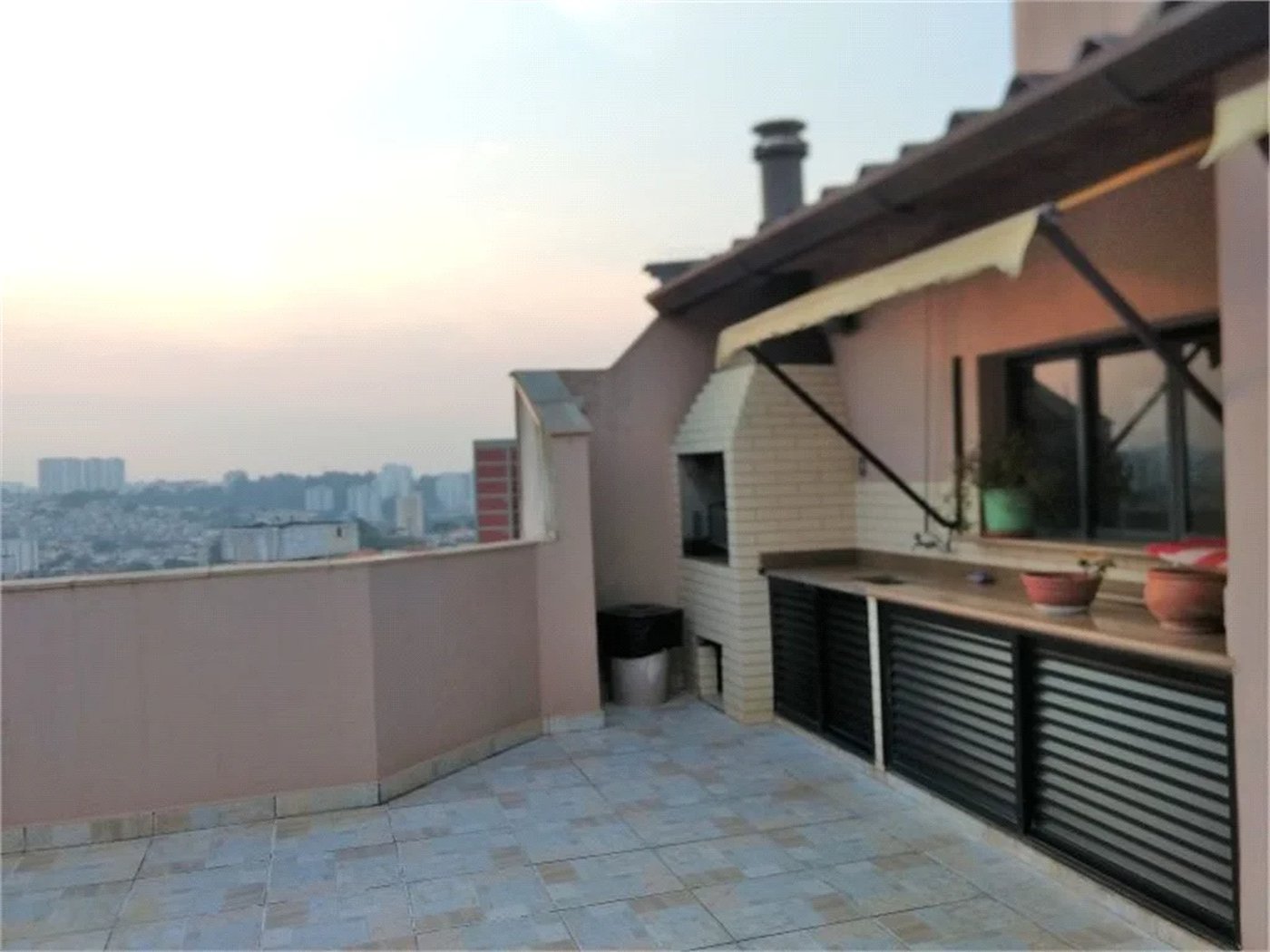 Cobertura à venda com 4 quartos, sendo 2 suítes, em Jardim Colombo, São Paulo, SP