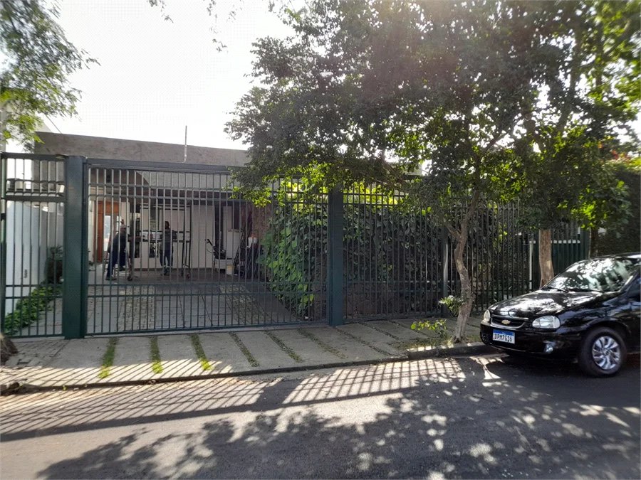 Casa para alugar com 3 quartos, sendo 1 suíte,  em Vila Sônia, São Paulo, SP