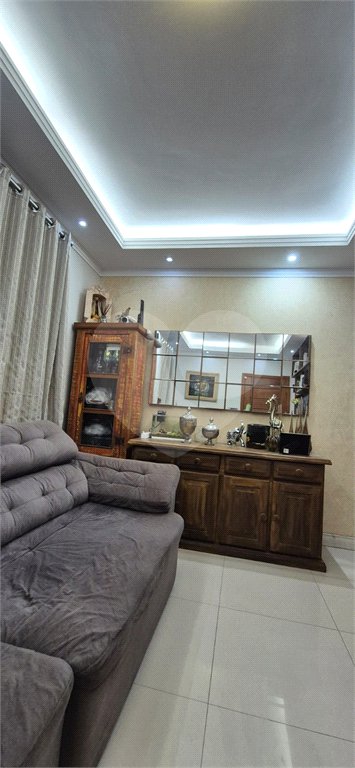 Casa à venda com 2 quartos, sendo 1 suíte, em Vila Vianelo, Jundiaí, SP