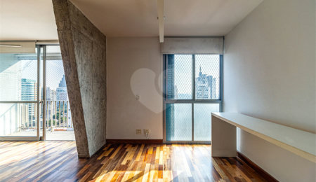Cobertura à venda ou para alugar com 3 quartos, sendo 2 suítes, em Pinheiros, São Paulo, SP