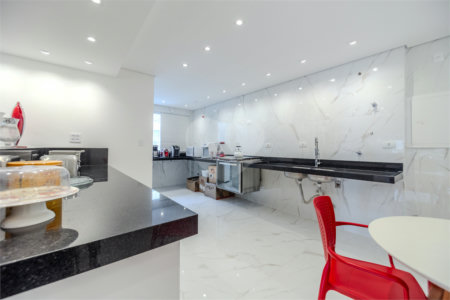 Apartamento à venda ou para alugar com 2 suítes em Cerqueira César, São Paulo, SP