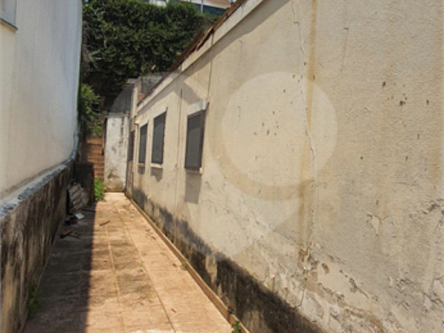 Terreno à venda em Parada Inglesa, São Paulo, SP
