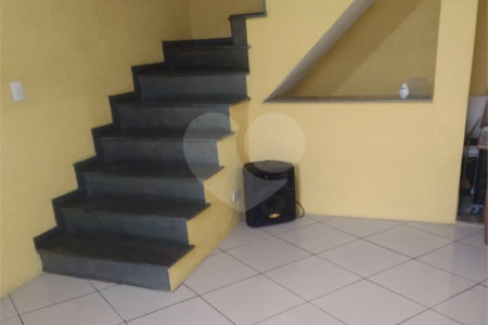 Casa de Vila à venda com 3 quartos, sendo 1 suíte, em Vila Medeiros, São Paulo, SP