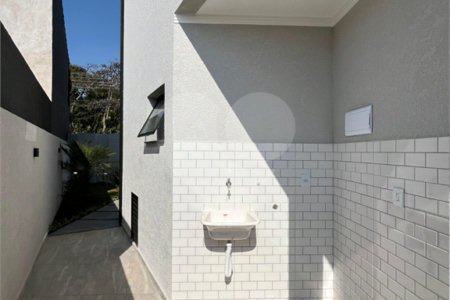 Sobrado à venda com 2 suítes no Centro, Bom Jesus dos Perdões, SP