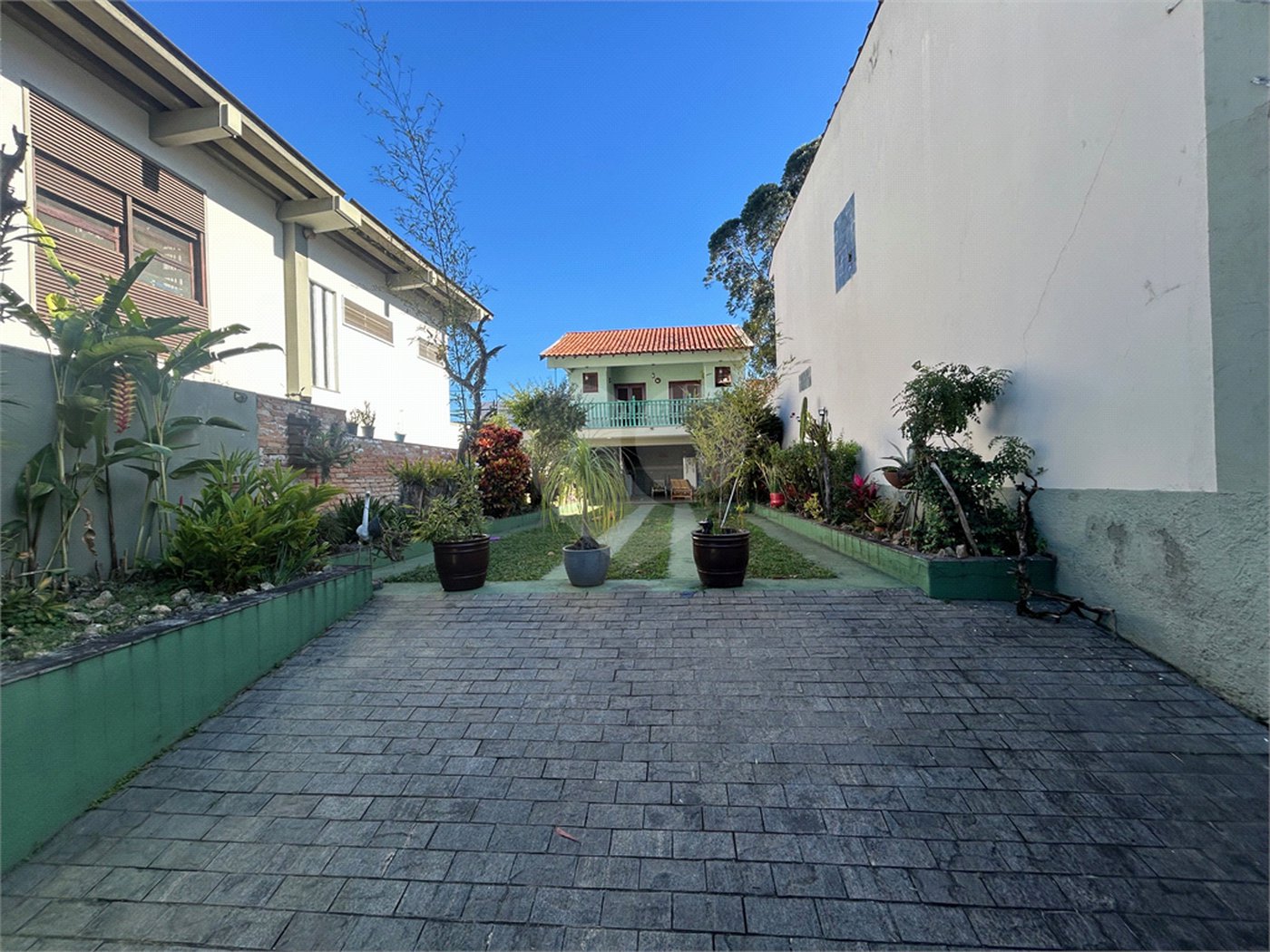 Terreno à venda com 1 quarto, sendo 2 suítes, em Alto da Boa Vista, São Paulo, SP