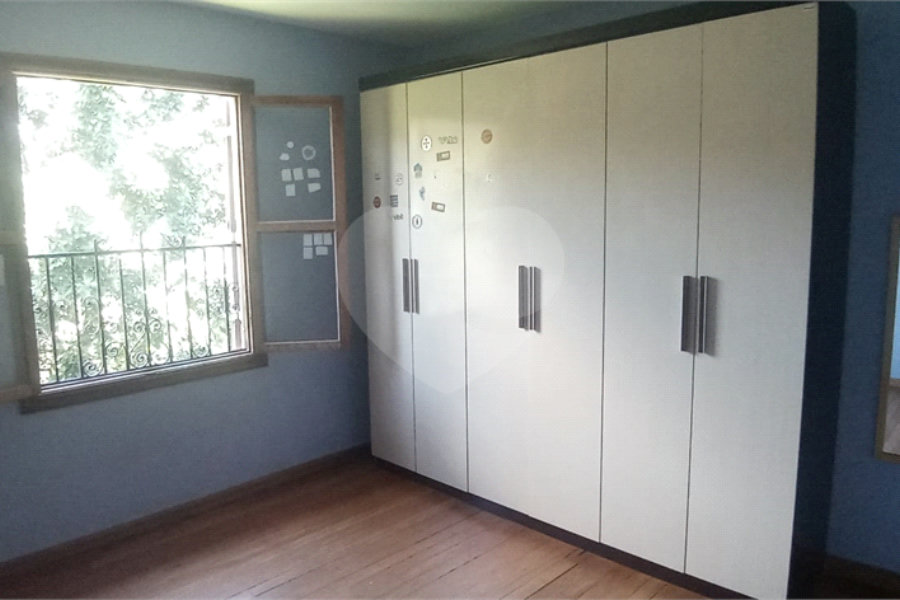 Casa à venda com 5 quartos, sendo 1 suíte, em Roseira, Mairiporã, SP