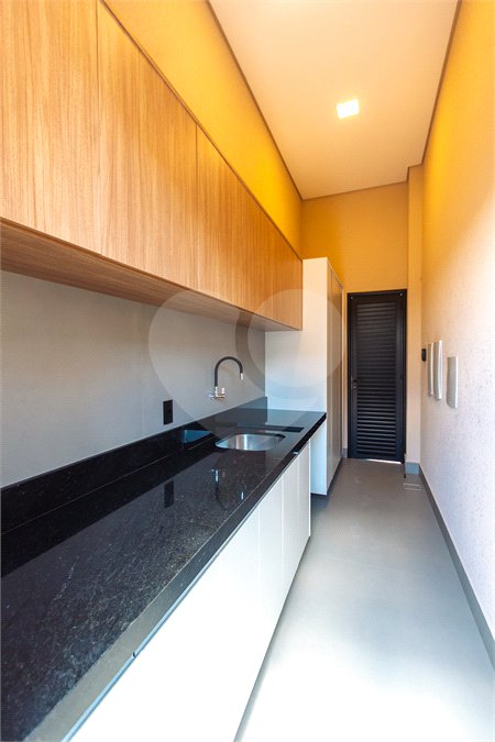 Casa à venda com 3 suítes no condomínio Residencial Dona Maria Candida, Indaiatuba - SP