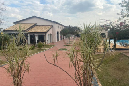 Casa à venda com 3 suítes no condomínio Campo de Toscana, Vinhedo - SP