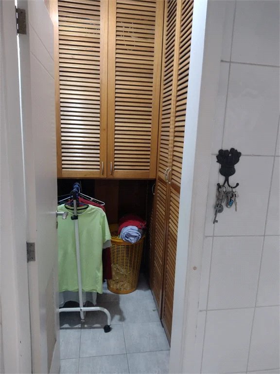 Apartamento à venda com 3 suítes em Vila Suzana, São Paulo, SP