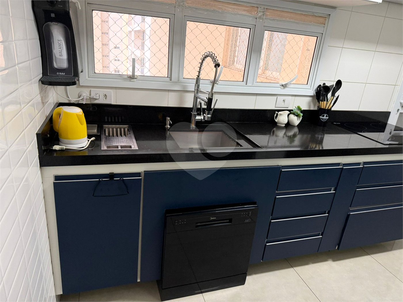 Apartamento à venda com 3 quartos, sendo 1 suíte,  no Centro, São Bernardo do Campo, SP