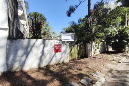 Terreno à venda com 1 suíte em Alto da Boa Vista, São Paulo, SP