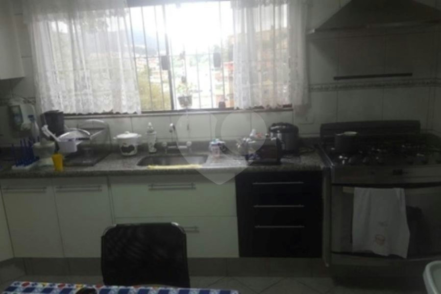 Sobrado à venda com 4 quartos, sendo 1 suíte, em Tremembé, São Paulo, SP