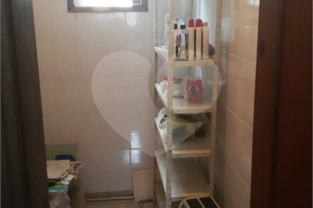 Sobrado à venda ou para alugar com 4 quartos, sendo 2 suítes, em Vila Congonhas, São Paulo, SP