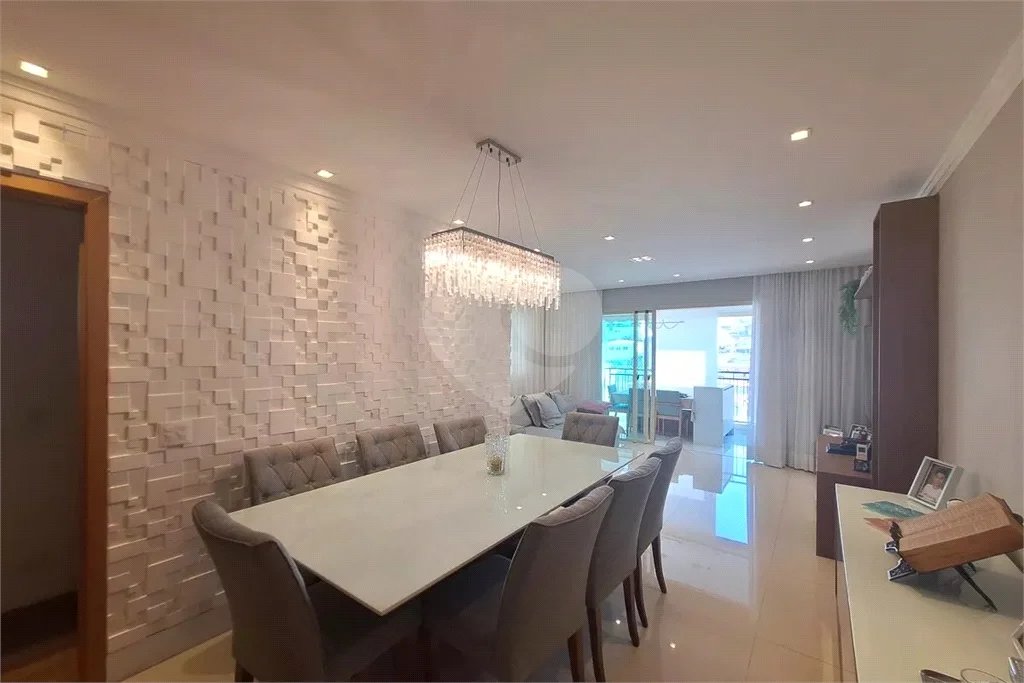 Apartamento à venda com 3 quartos, sendo 2 suítes, em Santana, São Paulo, SP