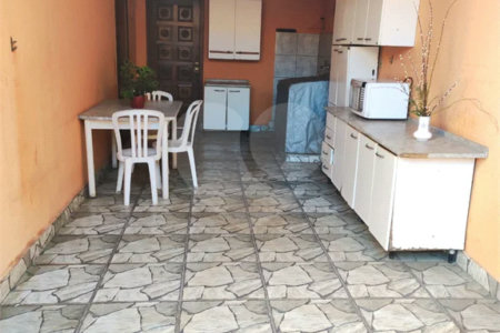 Casa à venda com 2 quartos, sendo 1 suíte, em Jardim do Lago, Jundiaí, SP