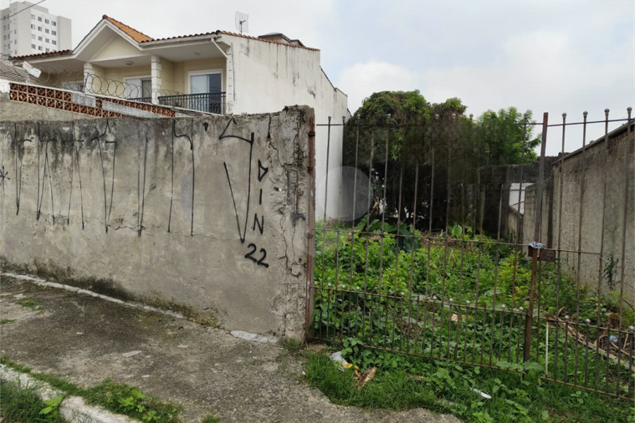 Terreno à venda com 1 suíte em Vila Constança, São Paulo, SP