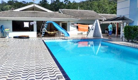 Casa à venda com 6 quartos, sendo 5 suítes,  no condomínio Conjunto Residencial  Itaguaçu, São Paulo - SP