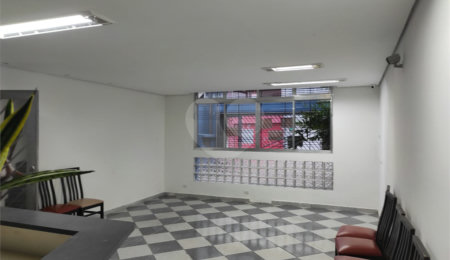 Sobrado à venda com 4 quartos em Brooklin, São Paulo, SP