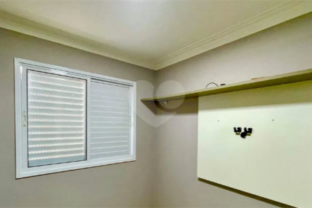 Apartamento à venda com 2 quartos, sendo 1 suíte, em Vila Galvão, Guarulhos, SP
