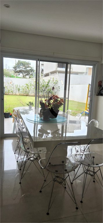 Casa à venda com 4 suítes no condomínio Aruã Brisas Ii, Mogi das Cruzes - SP