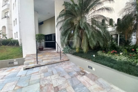 Apartamento à venda com 3 quartos, sendo 1 suíte, em Vila Andrade, São Paulo, SP