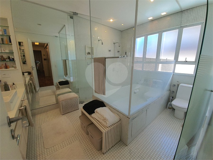 Casa à venda com 4 suítes no condomínio Laplace Spe, São Paulo - SP