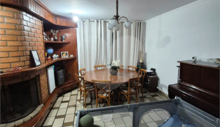 Casa à venda com 4 quartos, sendo 3 suítes, em Planalto Paulista, São Paulo, SP