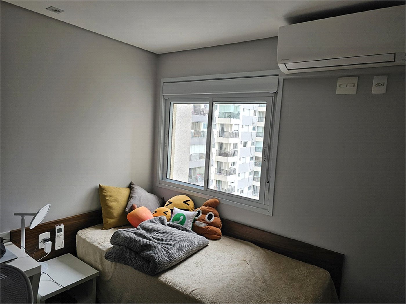 Apartamento à venda com 3 quartos, sendo 1 suíte,  em Jardim Caboré, São Paulo, SP