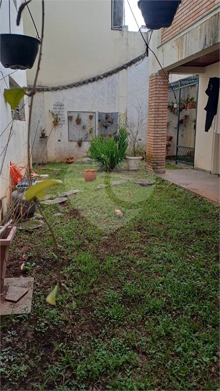 Sobrado à venda com 5 quartos, sendo 1 suíte, em Tremembé, São Paulo, SP