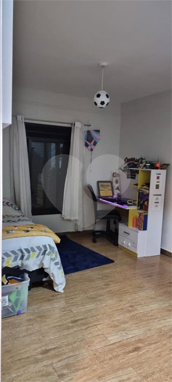 Casa à venda com 4 suítes no condomínio Osato, Atibaia - SP
