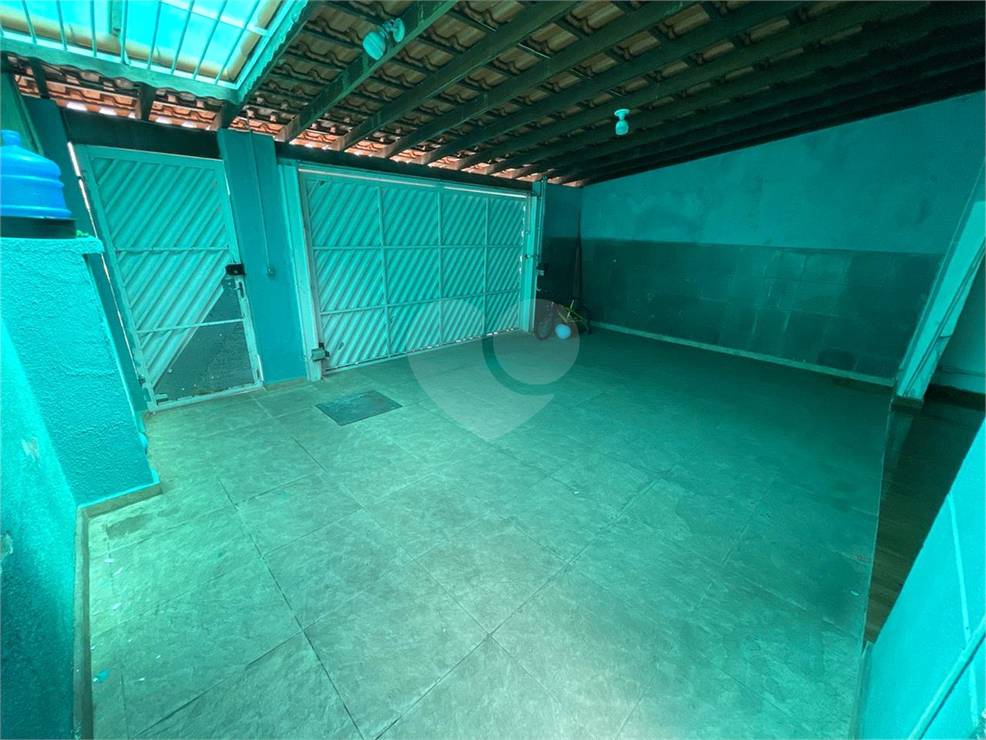 Casa à venda com 3 quartos, sendo 1 suíte, em Vila Júlia, Poá, SP
