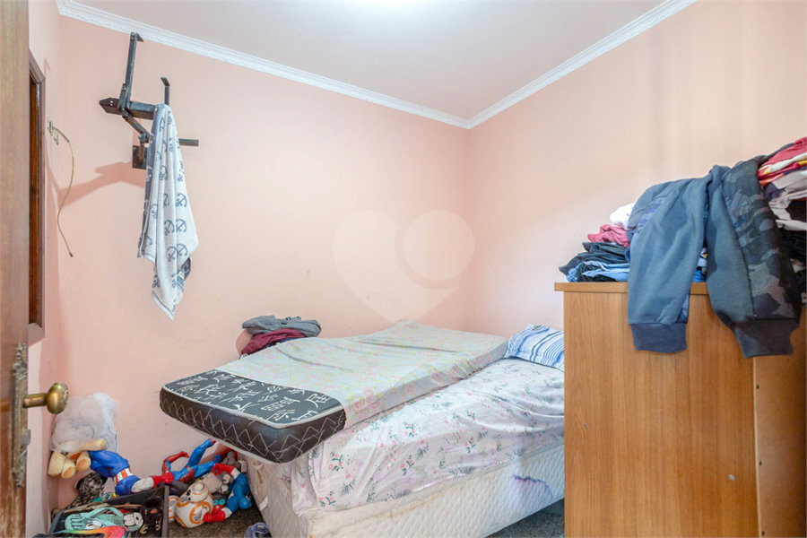 Sobrado à venda com 3 quartos, sendo 1 suíte, em Itaquera, São Paulo, SP