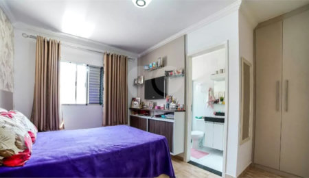 Casa à venda com 2 suítes no condomínio Lauro Korte, São Paulo - SP
