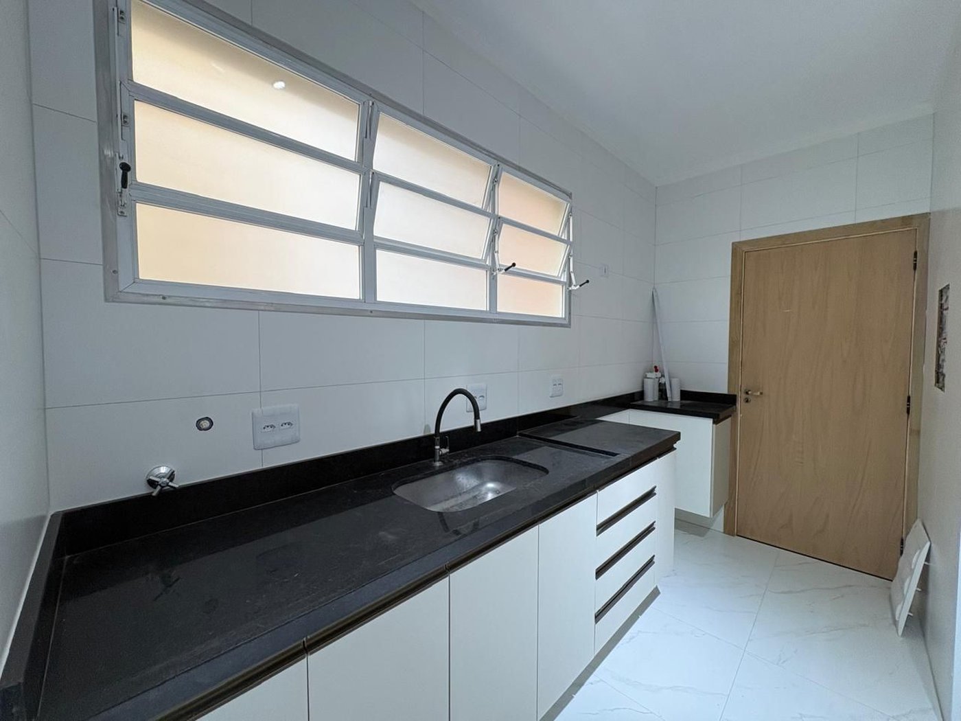 Apartamento com 3 dormitórios para alugar, 135 m² por R$ 7.500,02/mês - José Menino - Santos/SP