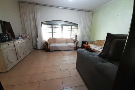 Casa à venda com 5 quartos, sendo 1 suíte,  em Jardim Anhangüera, Ribeirão Preto, SP