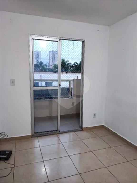 Apartamento à venda com 3 quartos, sendo 1 suíte,  em Jardim América, São José dos Campos, SP