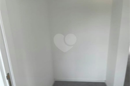 Apartamento à venda com 2 quartos, sendo 1 suíte,  em Vila Anastácio, São Paulo, SP