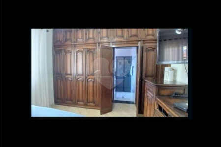 Casa à venda com 3 quartos, sendo 1 suíte, em Vila Ré, São Paulo, SP