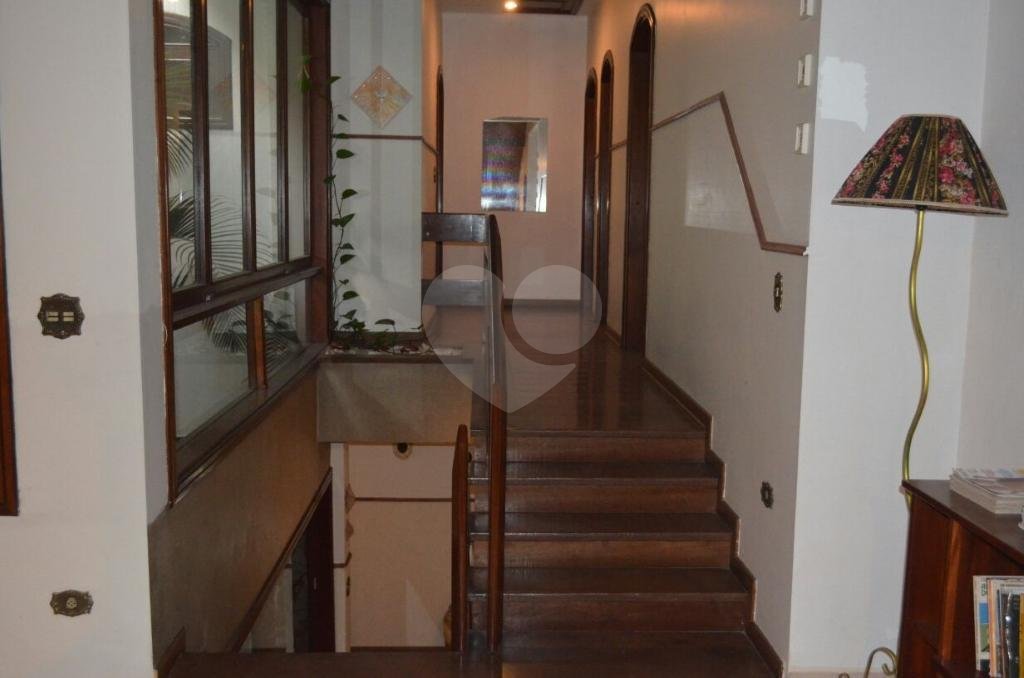 Sobrado à venda com 4 quartos, sendo 3 suítes, em Parque Edu Chaves, São Paulo, SP
