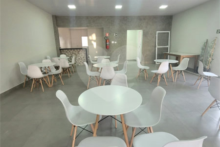 Casa à venda com 2 quartos no condomínio Residencial Caxangá 2, Suzano - SP