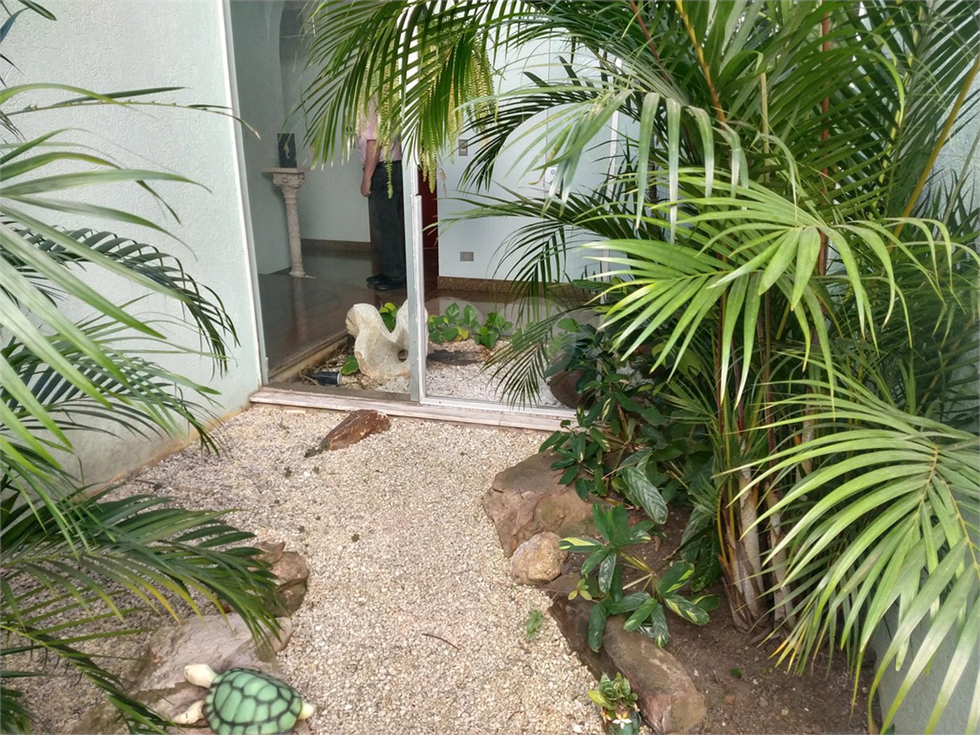 Sobrado à venda com 4 quartos, sendo 1 suíte,  em Parque dos Príncipes, São Paulo, SP
