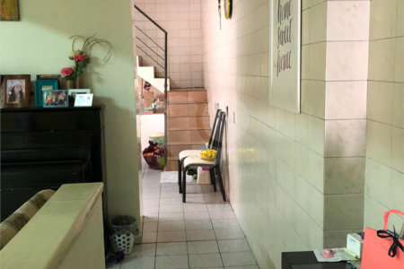 Sobrado à venda com 4 quartos em Água Branca, São Paulo, SP