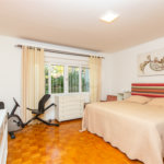 Casa Térrea à venda com 5 quartos, sendo 3 suítes, em Jardim Marajoara, São Paulo, SP