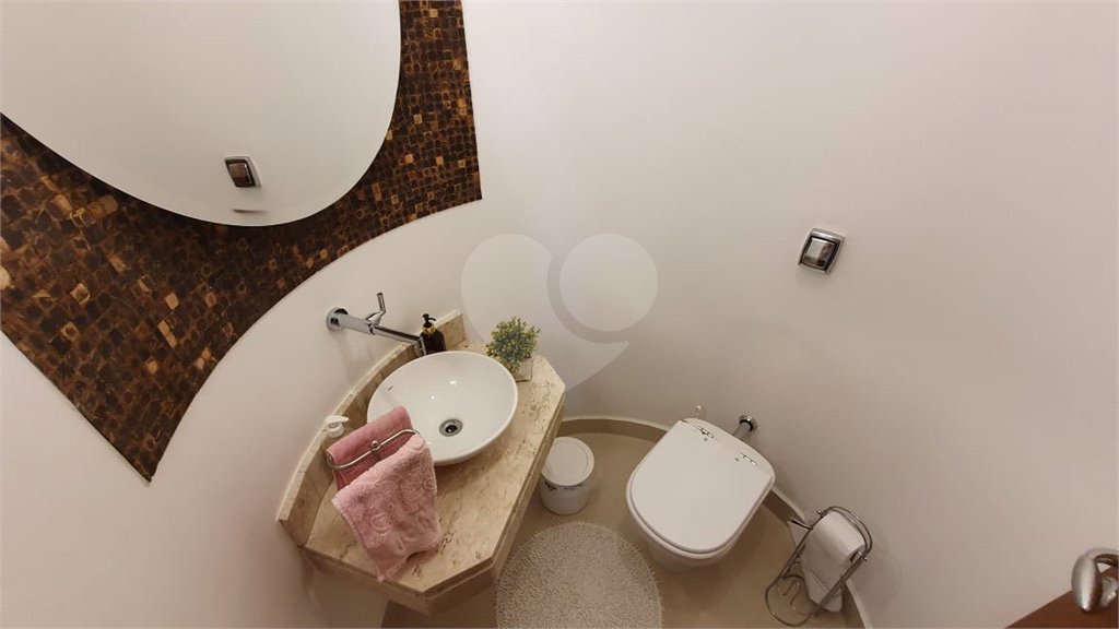 Sobrado à venda com 3 quartos, sendo 1 suíte, em Horto Florestal, São Paulo, SP