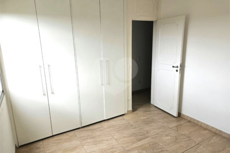 Apartamento para alugar com 3 quartos, sendo 1 suíte, em Alto da Boa Vista, São Paulo, SP