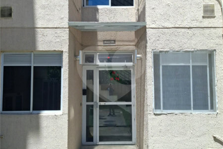 Apartamento para alugar com 2 quartos em Santíssimo, Rio de Janeiro, RJ