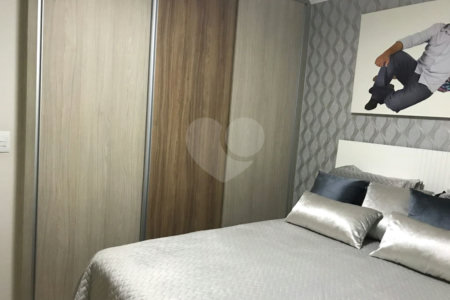 Sobrado à venda com 3 quartos, sendo 1 suíte, em Vila do Castelo, São Paulo, SP