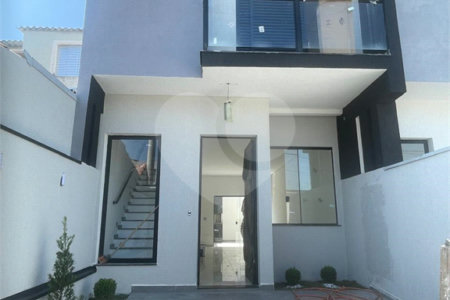 Casa à venda com 3 quartos, sendo 1 suíte,  em Jardim São Pedro, Mogi das Cruzes, SP
