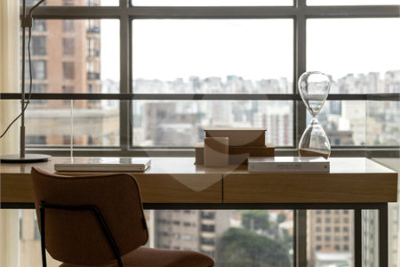 Apartamento à venda com 2 suítes em Vila Clementino, São Paulo, SP