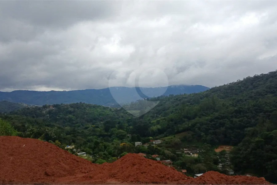 Terreno à venda em Luiz Fagundes, Mairiporã, SP